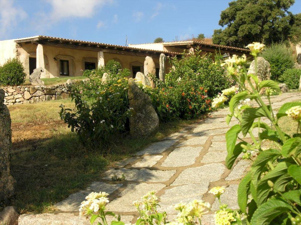 Hotel Ristorante Funtana Abbas 3*