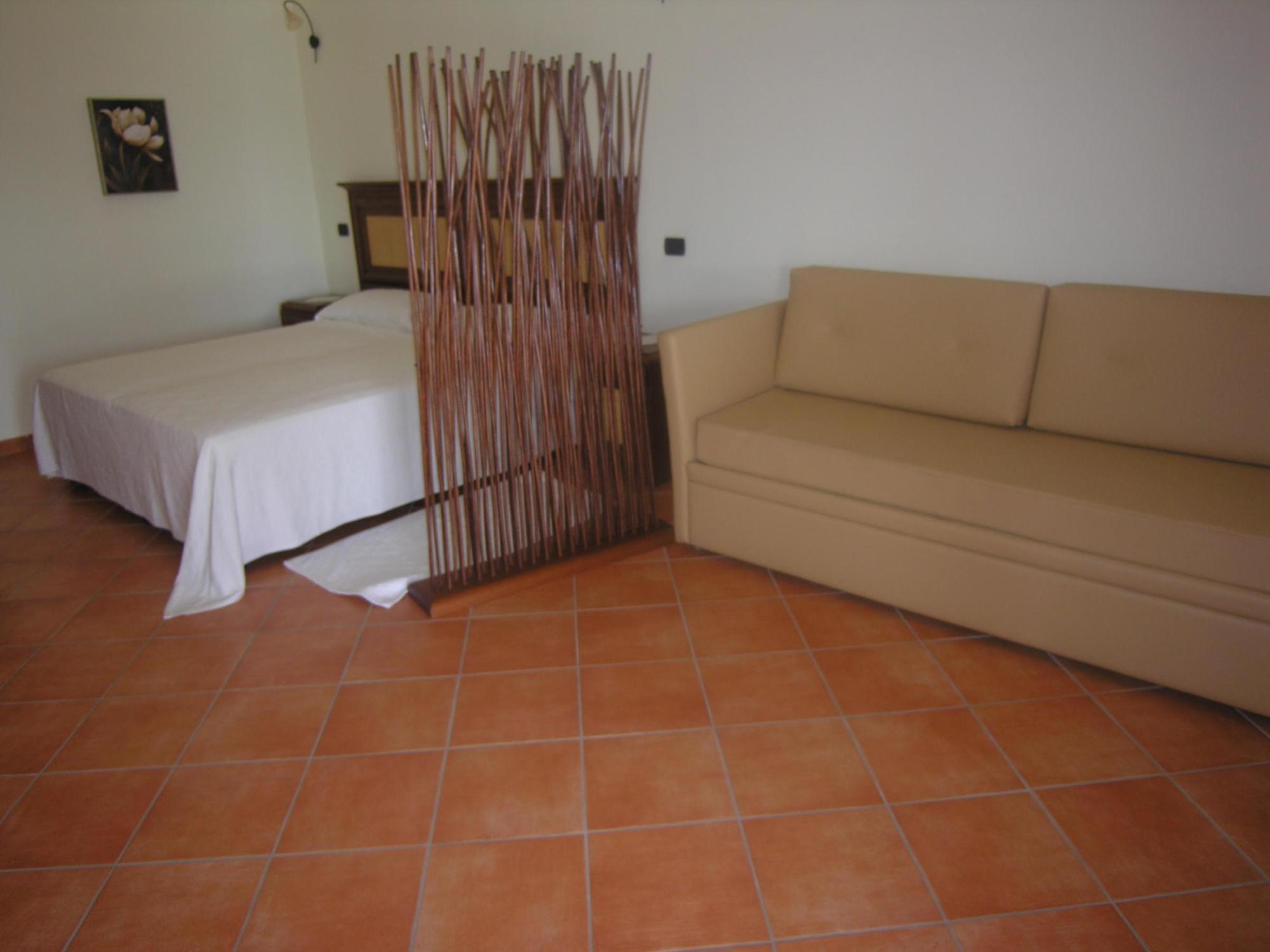 Hotel Ristorante Funtana Abbas 3*