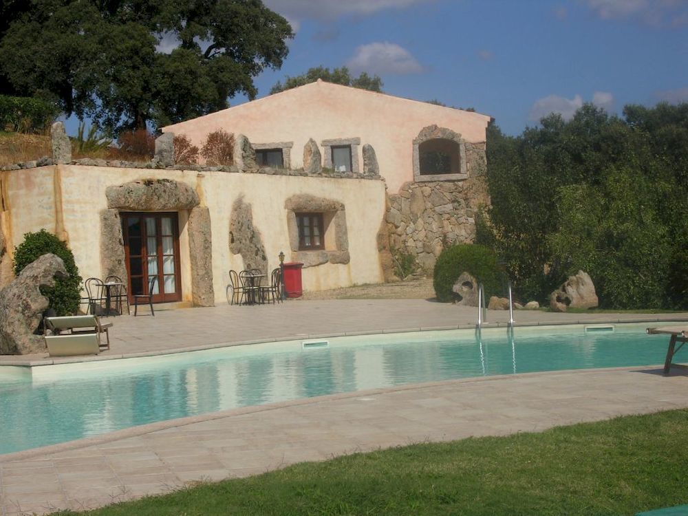 Hotel Ristorante Funtana Abbas Luras